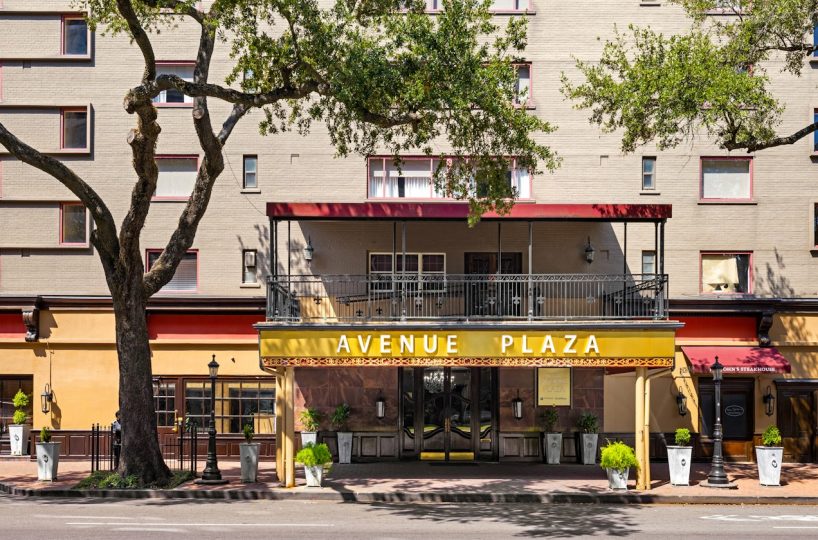 Club wyndham avenue plaza 1